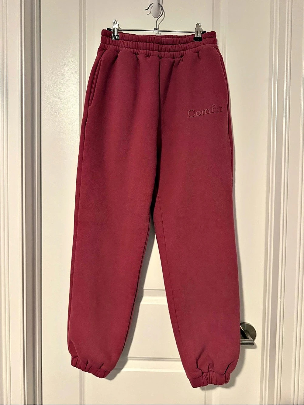Comfrt Minimalist Sweatpants Berry Joggers Size Medium